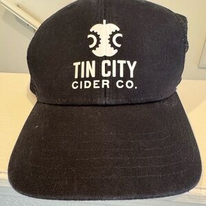 Tin City Cider Co. Black Cap